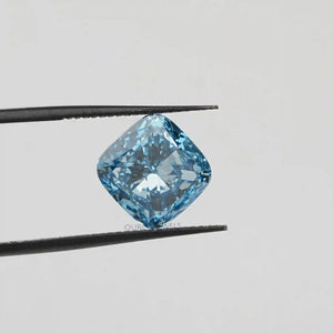 Blue Lab Created Diamond in 5 Carat