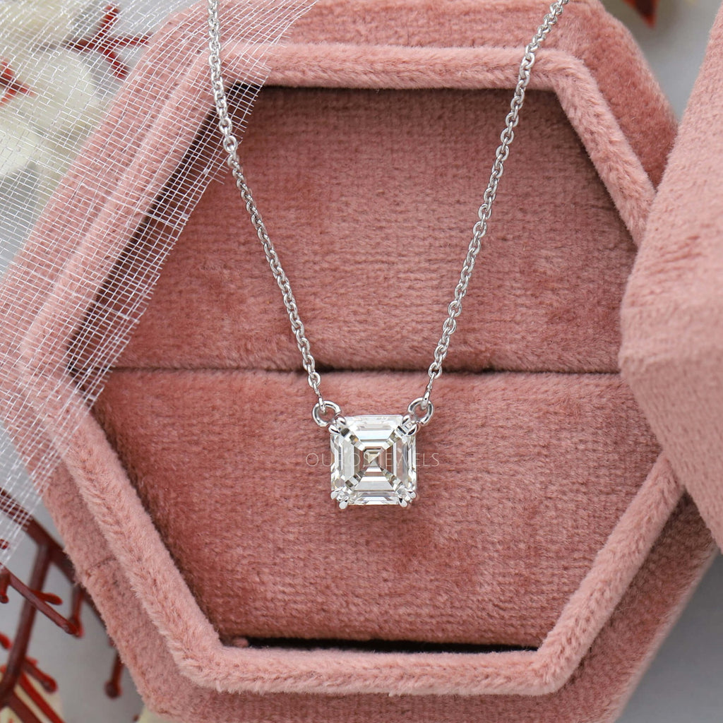 Asscher pendant on sale