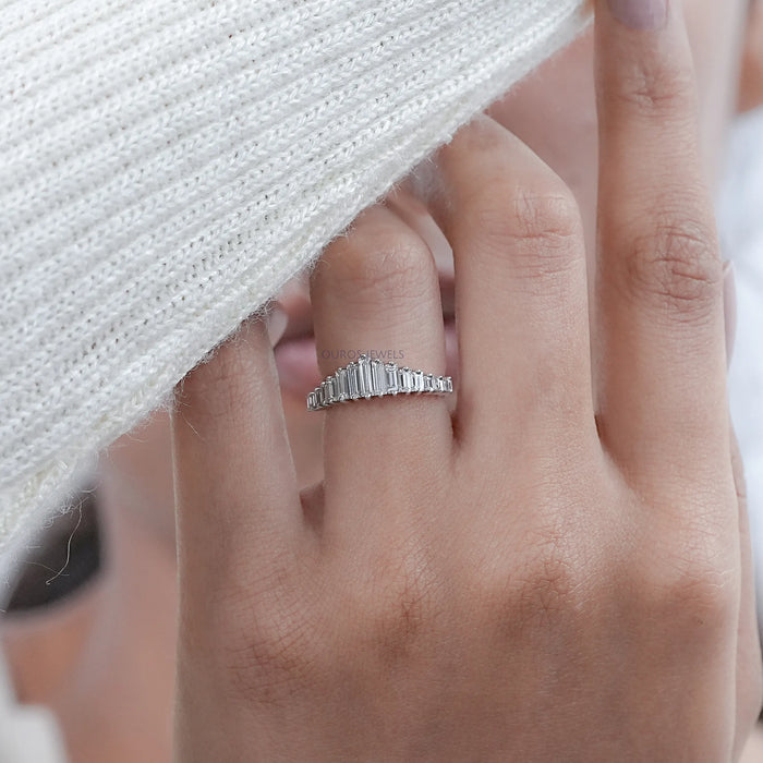 Baguette Cut Diamond Wedding Ring
