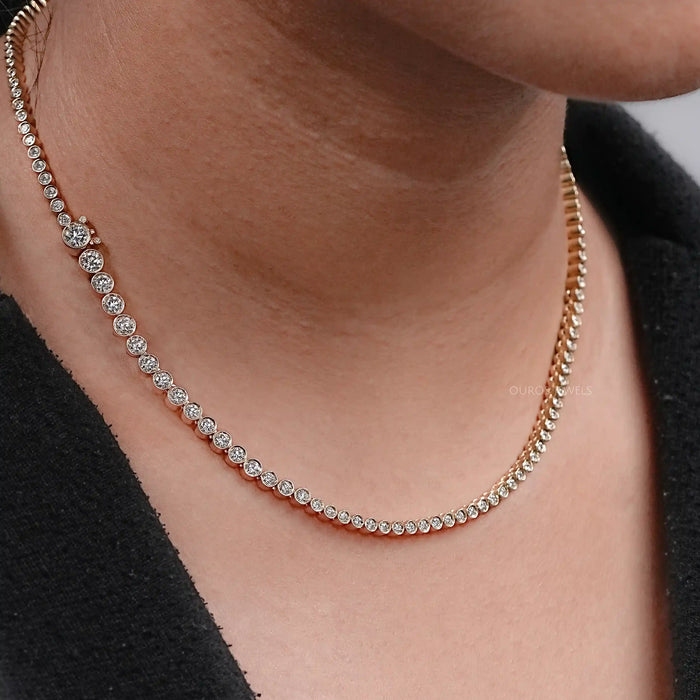 Bezel Set Graduated Round Cut Diamond Necklace