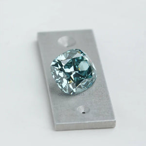 fancy vivid blue lab diamond in 7.16 CT