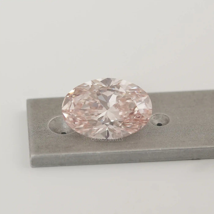 Very Light Pink Diamond Oval Shape And White Diamond, 18K Two Tone Gol –  Modani Jewels