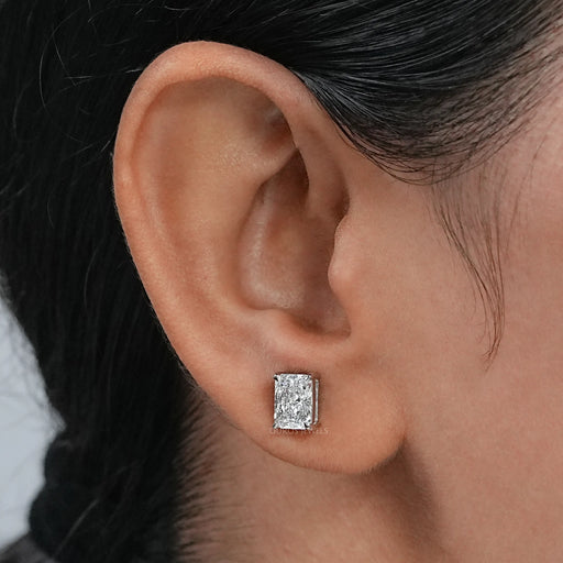 IGI Certified Radiant Cut Lab Grown Diamond Stud