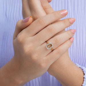 [A Women wearing Semi Mount Cushion Cut Ring]-[Ouros Jewels]