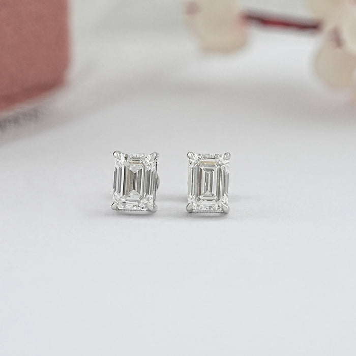 Pendientes de diamantes talla esmeralda cultivados en laboratorio