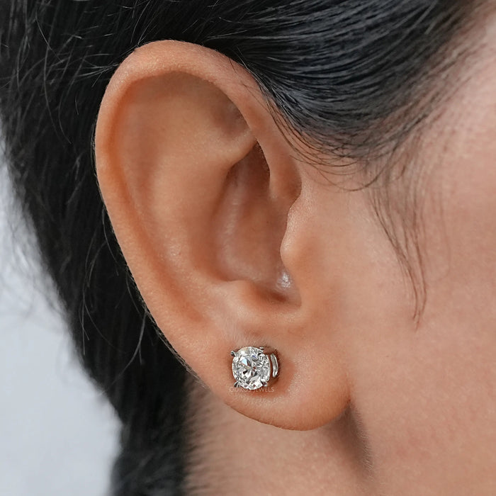 Old European (OEC) Round Cut Lab Diamond Stud