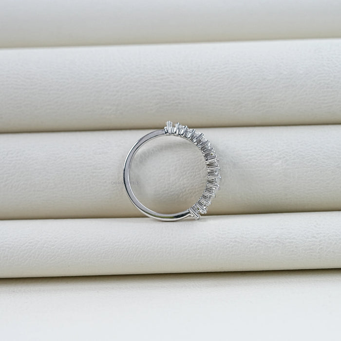 Baguette Cut Diamond Wedding Ring