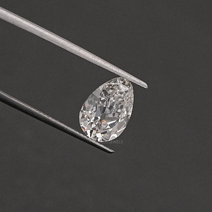 IGI-zertifizierter Labordiamant im alten Schliff, birnenförmiger Diamant