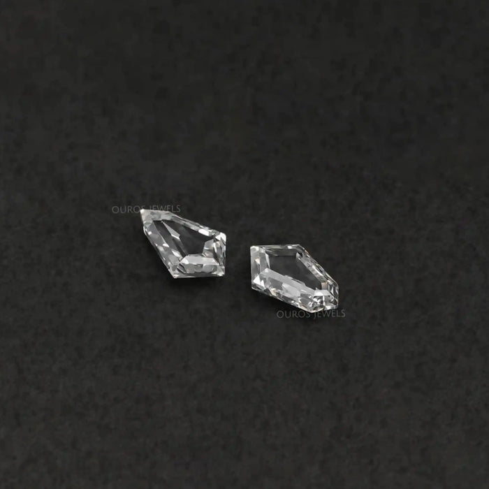 Modifiziertes, im Pfeilschliff gefertigtes Diamantpaar aus Laborzucht