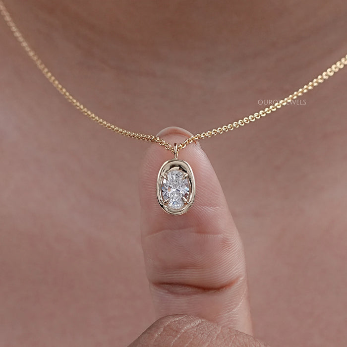 Oval Lab Diamond Molten Heirloom Pendant