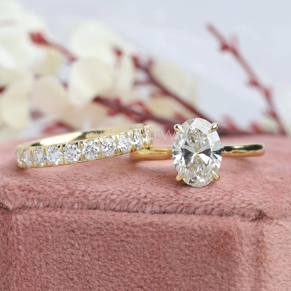 Oval Wedding Ring Set Ouros Jewels - Main Image