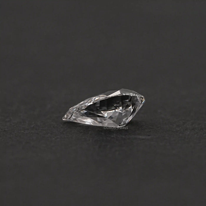 IGI-zertifizierter Labordiamant im alten Schliff, birnenförmiger Diamant