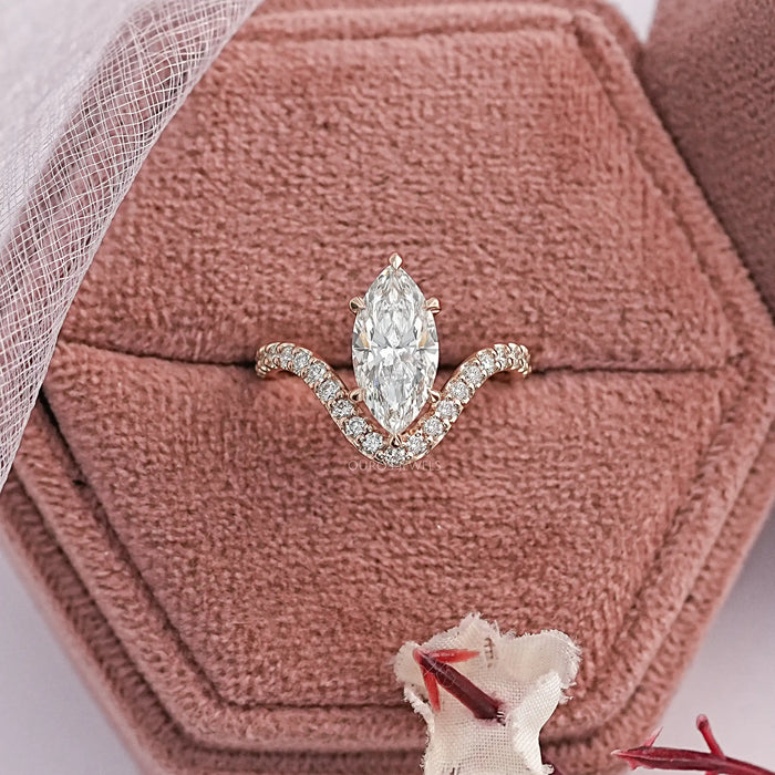 Marquise Diamond Wave Sculpt Ring