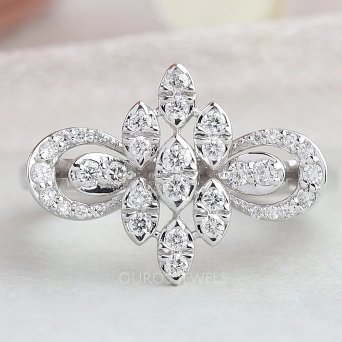 Round  Cluster Diamond  Engagement  Ring