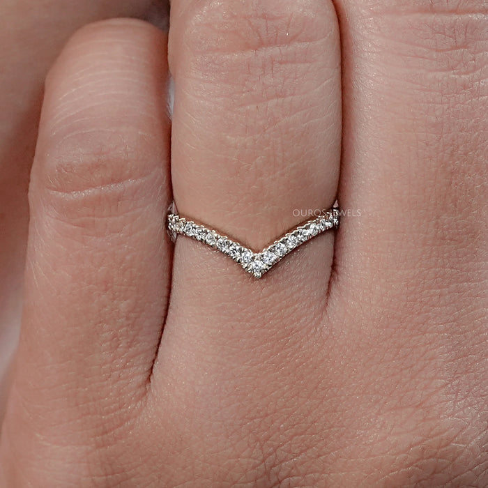 Round Lab Diamond Curved Wedding Band