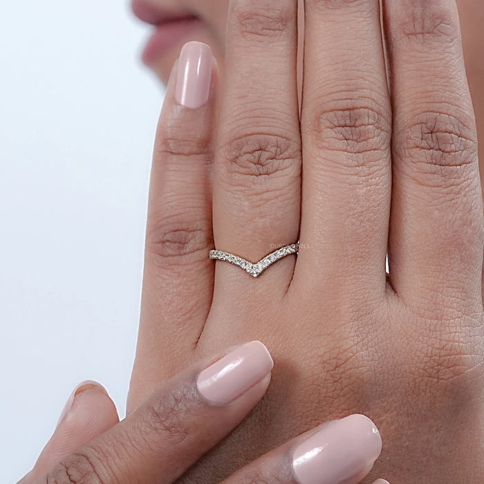 Round Lab Diamond Curved Wedding Band