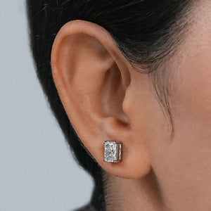 IGI Certified Radiant Cut Lab Grown Diamond Stud