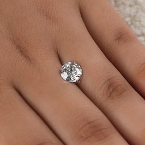 Old European Round Diamond on Hand