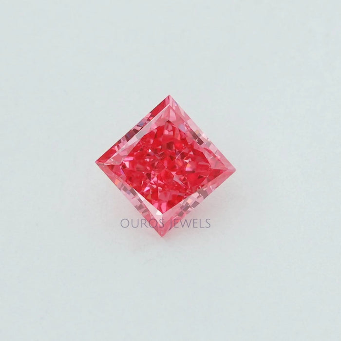 front view of 0.52 ct pink princess cut lab grown diamond