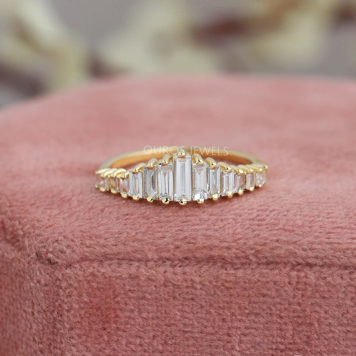 18k Baguette Diamond Ring - Carat Craft
