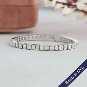 Lab Grown Emerald Cut Diamond Tennis Bracelet